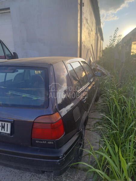 Volkswagen Golf 3 1.8