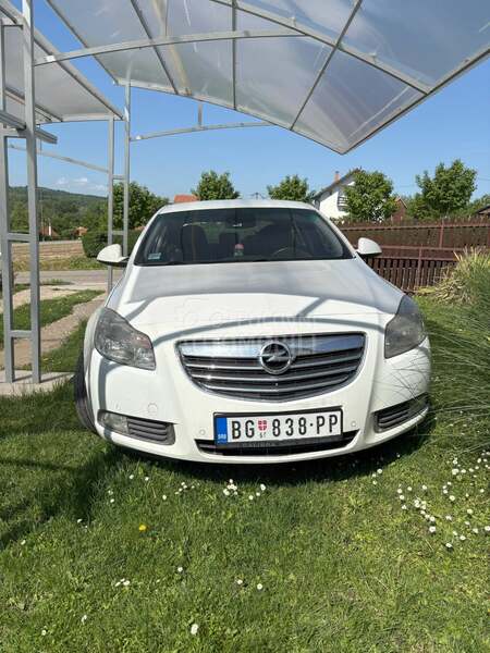 Opel Insignia 2.0 CDTI