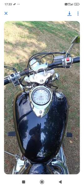 Yamaha XVS 1100 CUSTOM