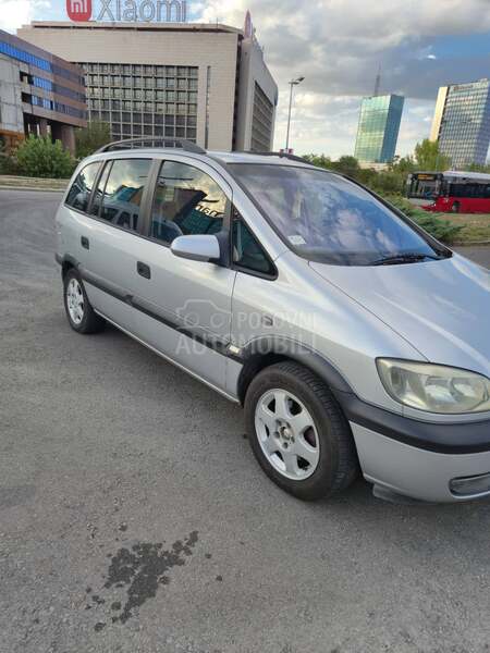 Opel Zafira 1,8