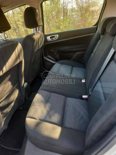 Peugeot 307 1.6