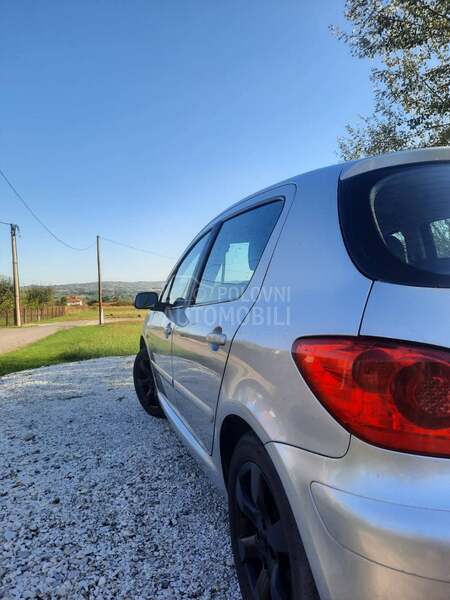 Peugeot 307 1.6