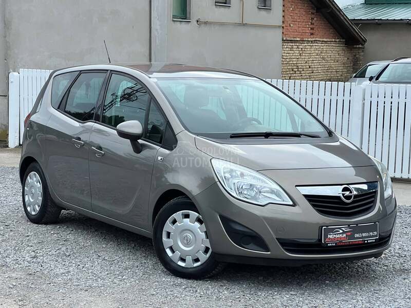 Opel Meriva NOVAA
