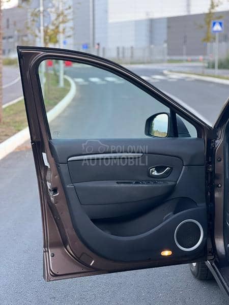 Renault Scenic 1.5 dci Dynamique