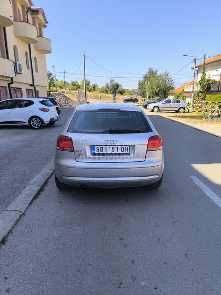 Audi A3 1.6 FSI