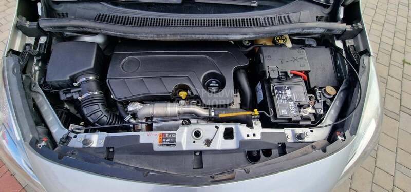 Opel Meriva 1.6 CDTI Noova