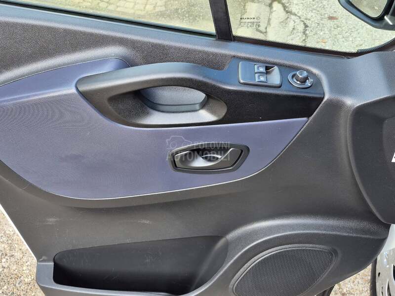 Opel Vivaro 1.6 CDTI LONG 2xBOČNA