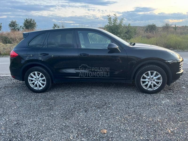 Porsche Cayenne 3.0