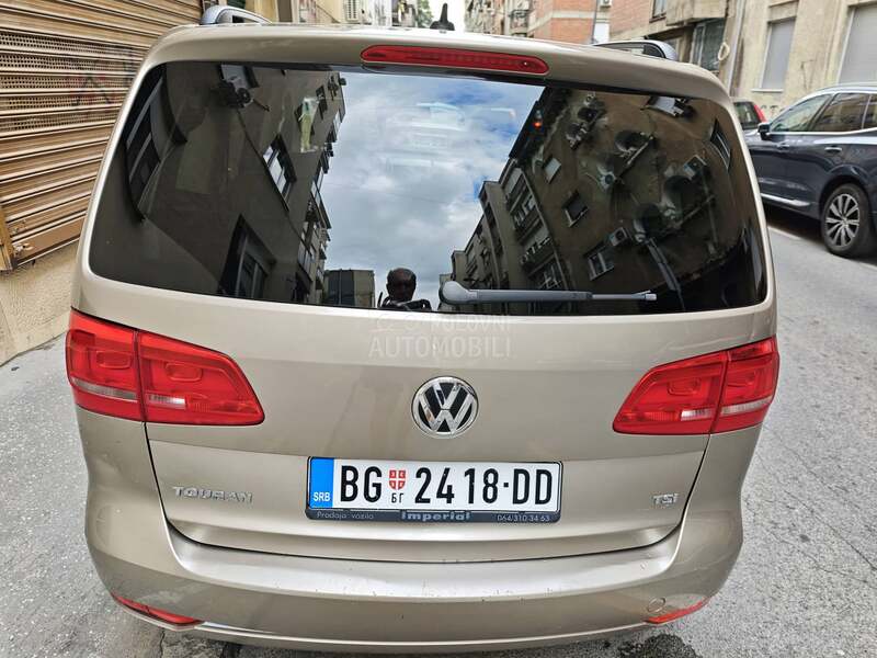 Volkswagen Touran 