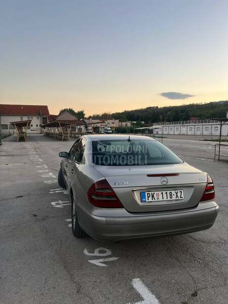Mercedes Benz E 220 