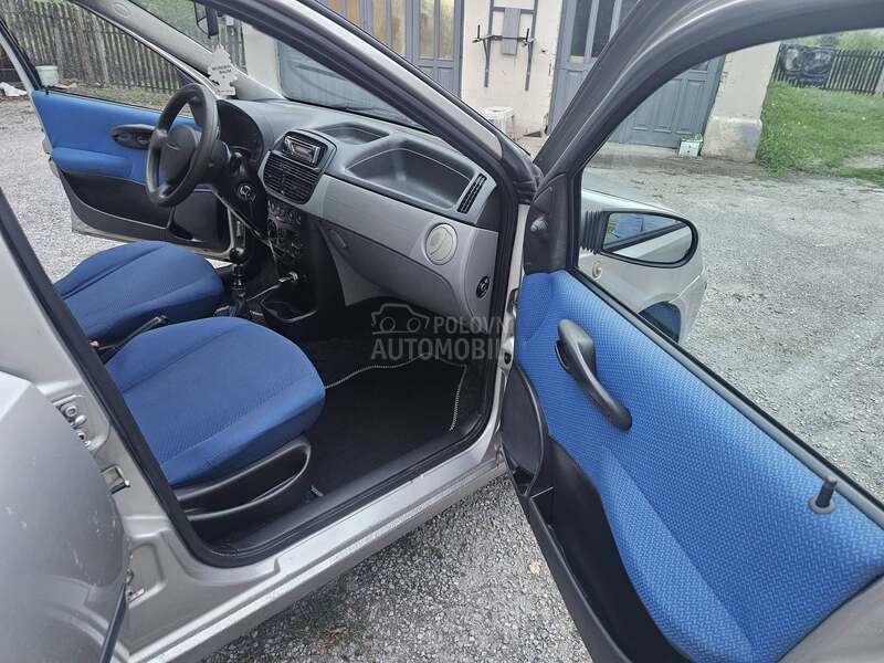 Fiat Punto 1.2 8v
