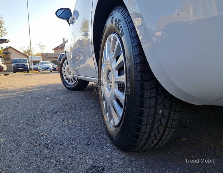 Opel Corsa E 1.4 tng srb