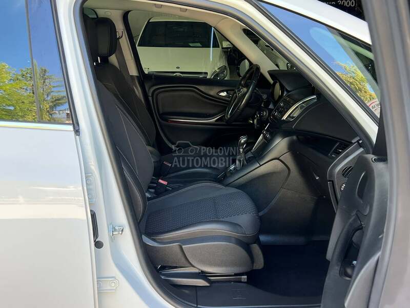Opel Zafira 