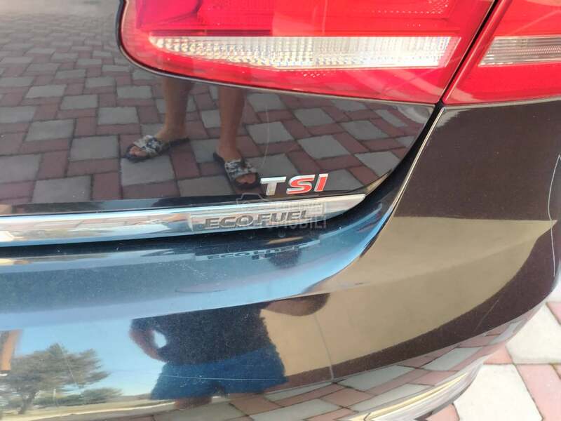 Volkswagen Passat B7 1,4 metan