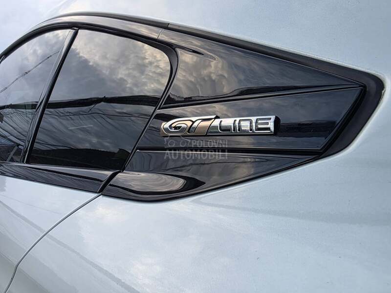 Peugeot 508 1.5 GT-LINE PERLA