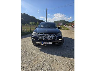 Mercedes Benz ML 300 