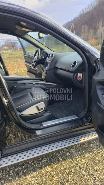 Mercedes Benz ML 300 Grand Edition