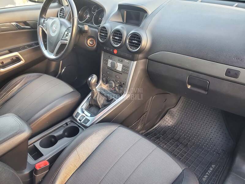 Opel Antara 