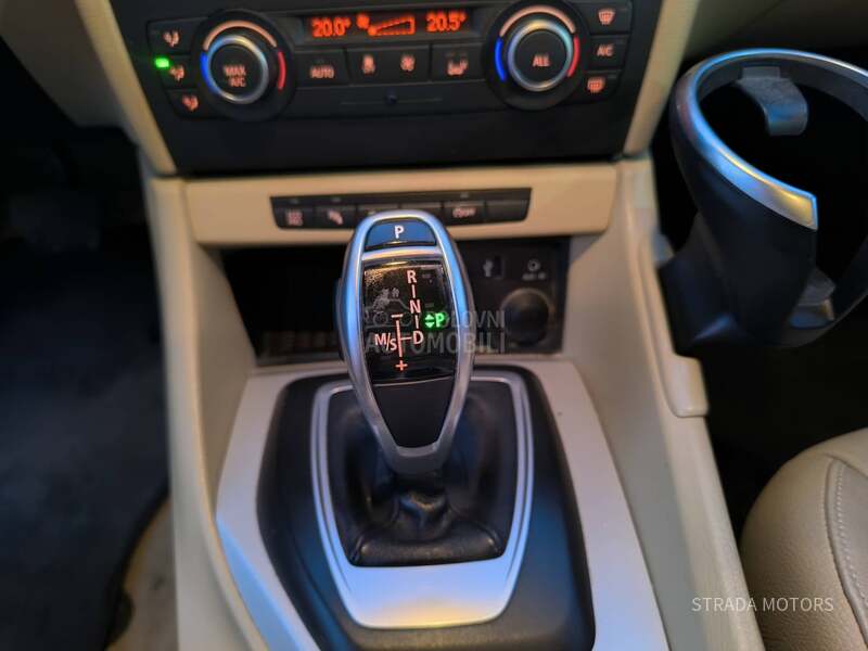 BMW X1 2.0 D X DRIVE AUTOM