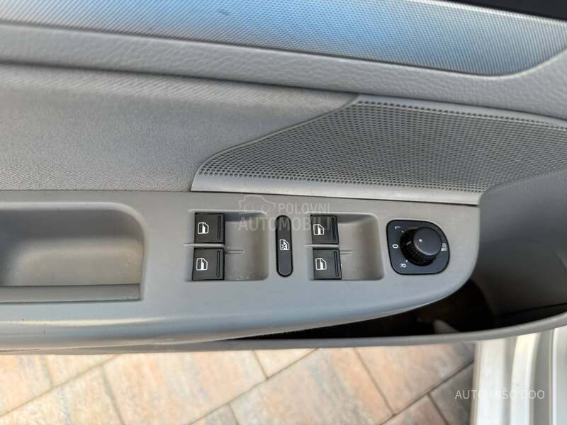 Volkswagen Golf 5 2,0 TDI