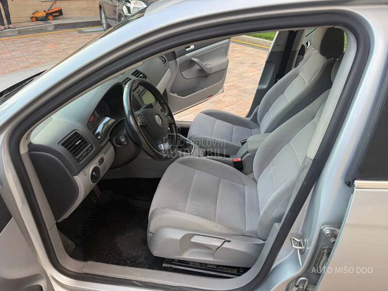 Volkswagen Golf 5 2,0 TDI