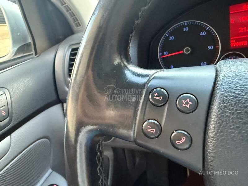 Volkswagen Golf 5 2,0 TDI