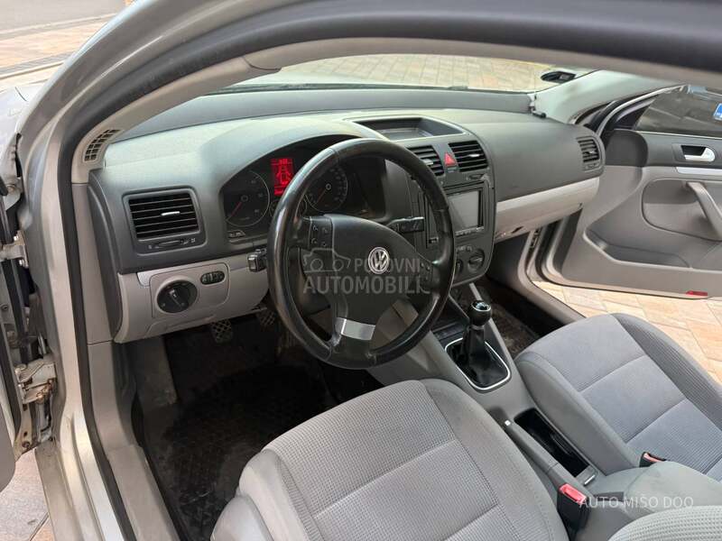 Volkswagen Golf 5 2,0 TDI