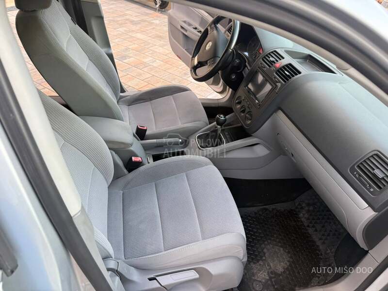 Volkswagen Golf 5 2,0 TDI