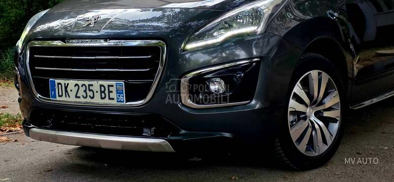 Peugeot 3008 1.6 EHDI STYLE