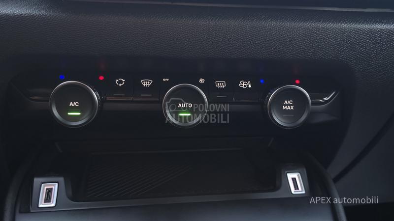 Citroen C4 1.5Hdi EAT8 Feel