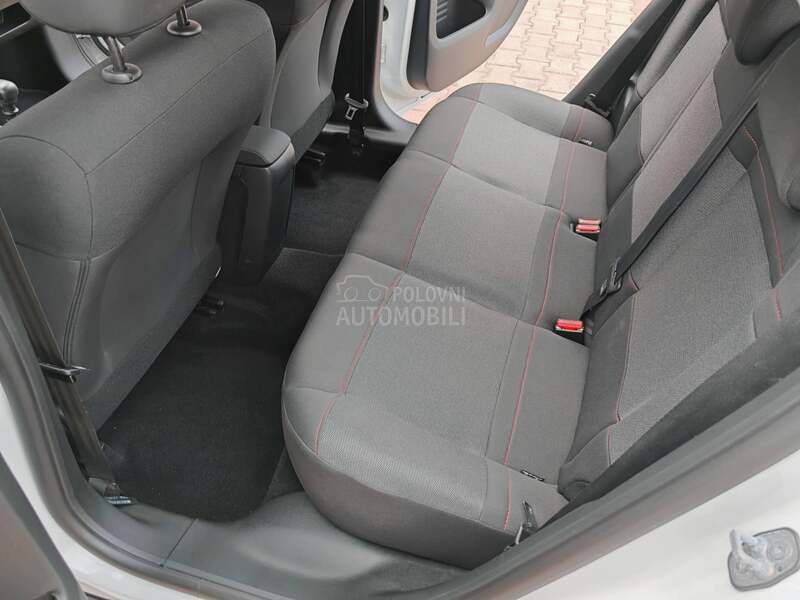 Citroen C4 Cactus 1.5 HDi/ LIVE