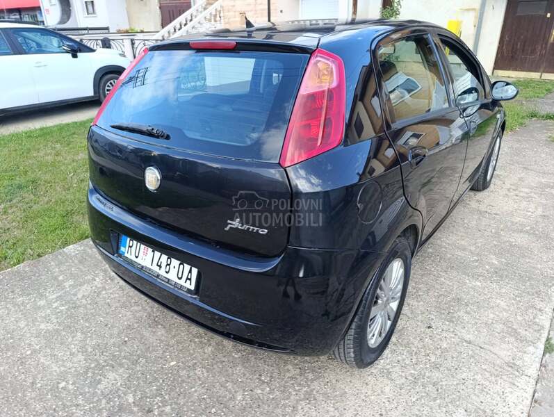 Fiat Grande Punto 1.3 mjet 5 v r a t a