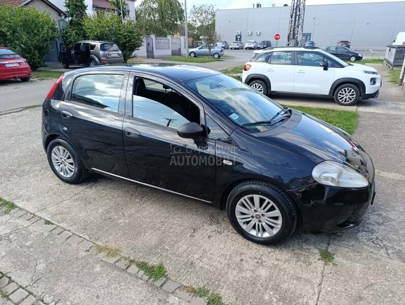 Fiat Grande Punto 1.3 mjet 5 v r a t a