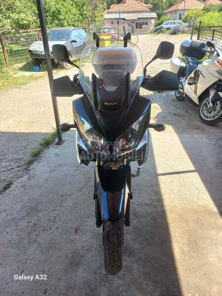 Suzuki v strom 1000