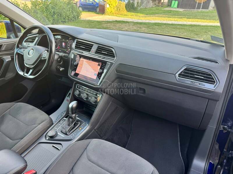 Volkswagen Tiguan 2.0TDI  R-LINE  VIRT