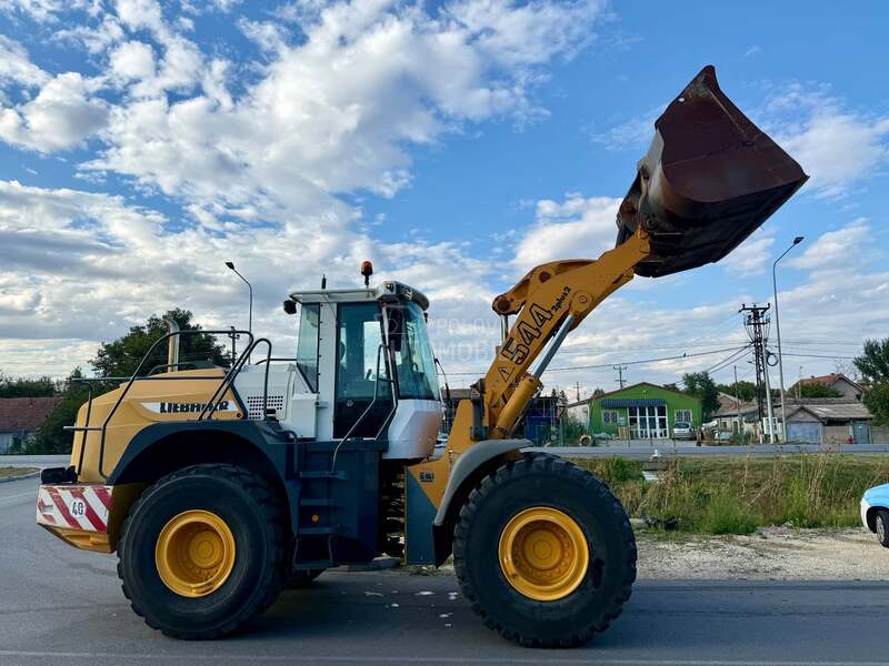 Liebherr 544