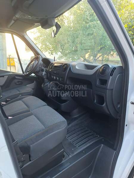 Opel Movano 
