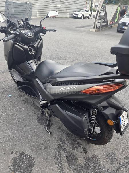 Yamaha X Max