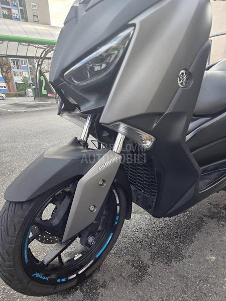 Yamaha X Max
