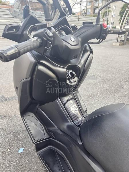 Yamaha X Max