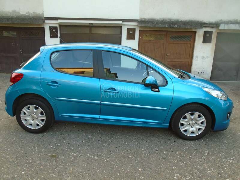 Peugeot 207 1.4 ful GLANC NOVO