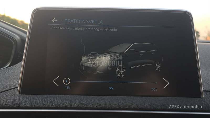 Peugeot 5008 1.5 BlueHdi