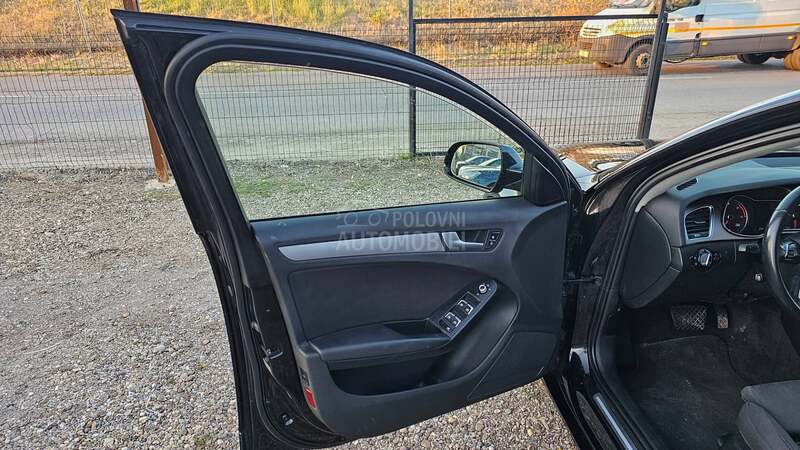 Audi A4 2.0d S-tronic Led