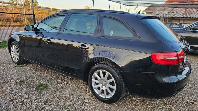 Audi A4 2.0d S-tronic Led