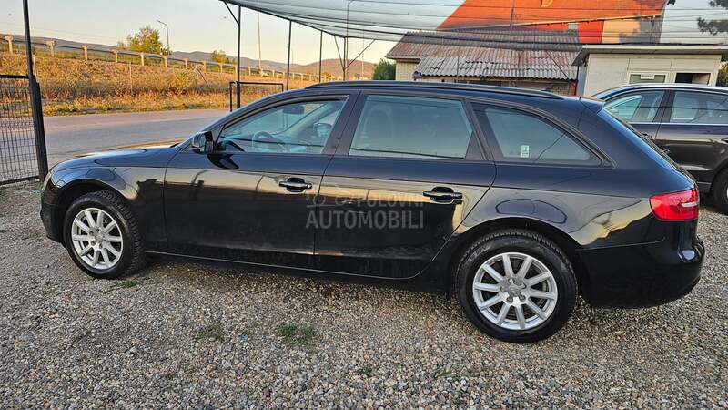 Audi A4 2.0d S-tronic Led