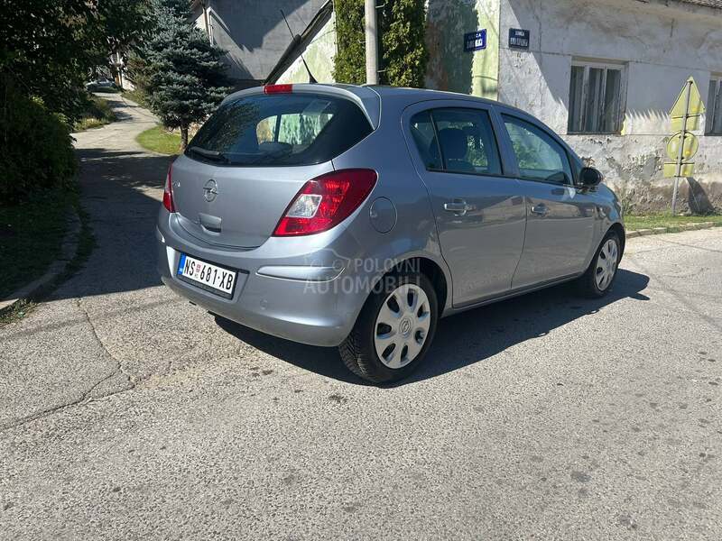 Opel Corsa D 1,2