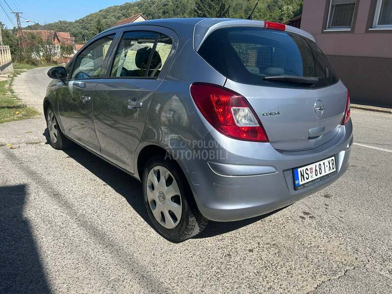 Opel Corsa D 1,2