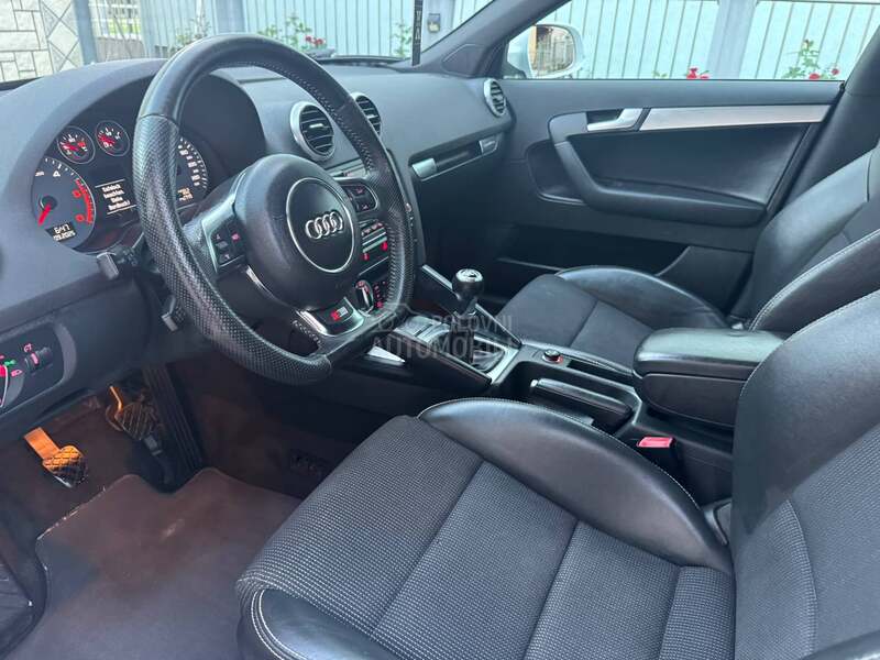 Audi A3 2.0TDI 3xS-line CH