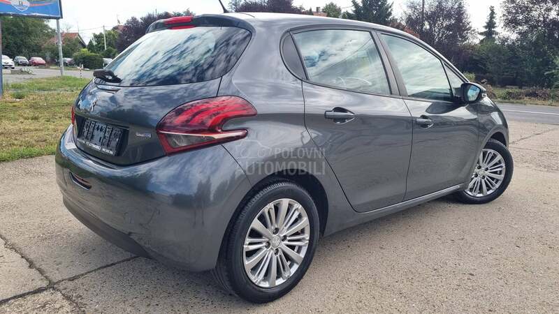 Peugeot 208 1.6 HDI