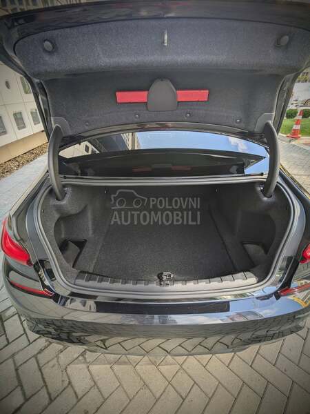BMW 320 XDRIVE M